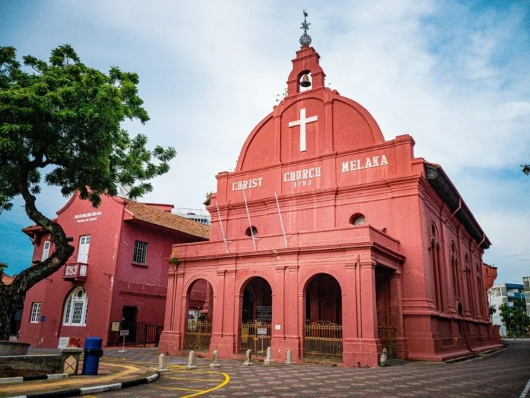 Religione in Malesia: moschee e templi