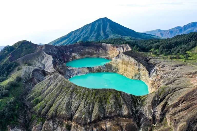 Guida per il viaggio: Cosa vedere sull’Isola di Flores in Indonesia
